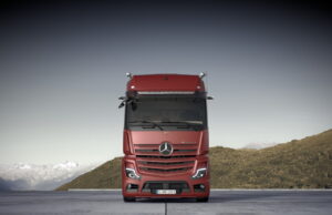 Mercedes Actros L – un camion creat pentru comfort și siguranță