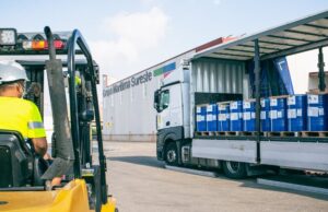 Transport ADR – Ce condiții trebuie să îndeplinească o firmă pentru a putea efectua acest tip de transport?