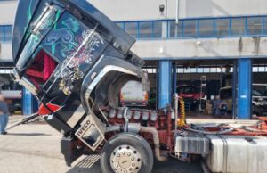 S-a lăsat cu amendă! Camion Iveco modificat la 1500 de cai!