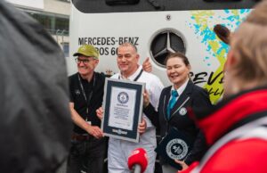 Un camion eActros 600 a mers cu spatele 124.7 km