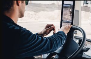 Volvo a îmbunătățit sistemul Dynamic Steering pentru a îmbunătății siguranța la volan
