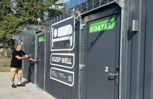 Containere speciale pentru dormit oferite șoferilor la anumite centre logistice