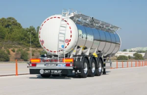 5 motive să vrei să lucrezi pe cisternă NON ADR